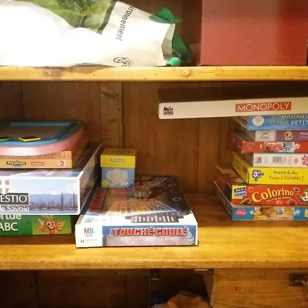 - Maison Entiere - Du Bourget Ferienhaus *