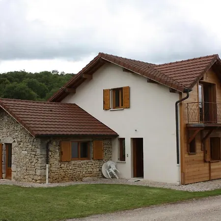 - Maison Entiere - Du Bourget * Conjux