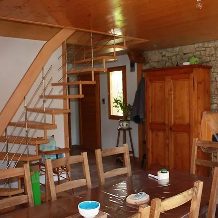 - Maison Entiere - Du Bourget Ferienhaus *