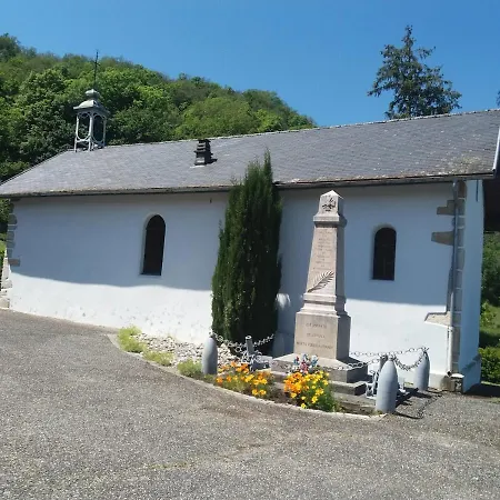 Ferienhaus - Maison Entiere - Du Bourget